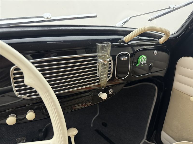 Volkswagen Ostatní 1,2 OVÁL KOMPLET PO RENOVACI - fotka 11 z 26