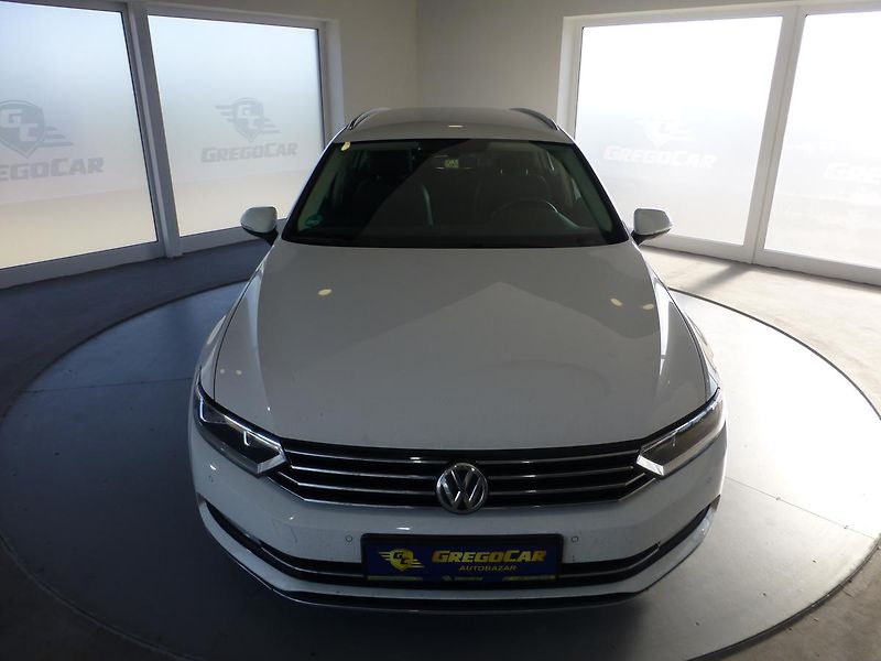 Volkswagen Passat (2017) 2,0TDI-140KW-KŮŽE*VYHŘ.SEDADLA - fotka 2 z 24