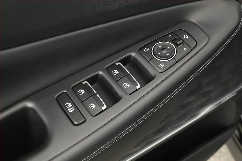Hyundai Santa Fe (2023) Premium 2.2 CRDi - fotka 9 z 20