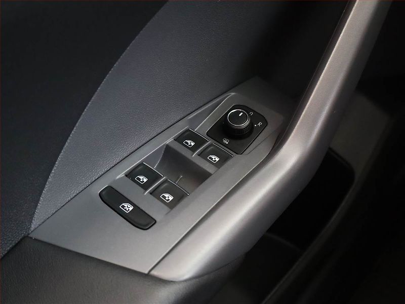 Volkswagen T-Cross (2020) 1.0 TSI, Tempomat - fotka 15 z 15