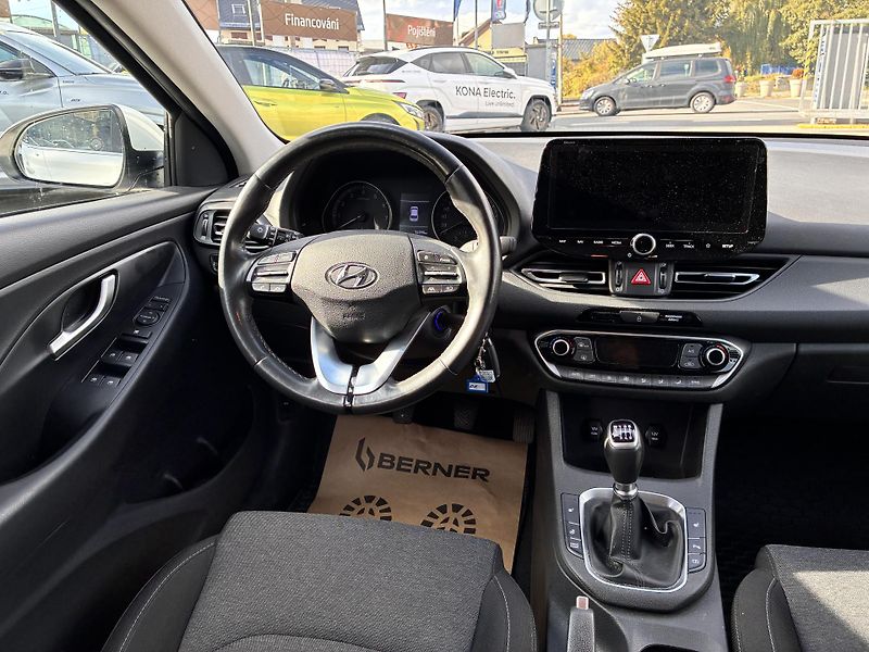 Hyundai i30 WG 1.5T-GDi 118kW SMART NAVI   - fotka 16 z 26