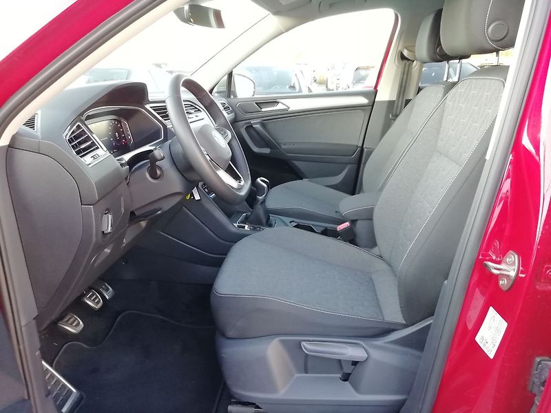 Volkswagen Tiguan Allspace Life 1,5 TSI  110 kW 7 míst - fotka 5 z 21