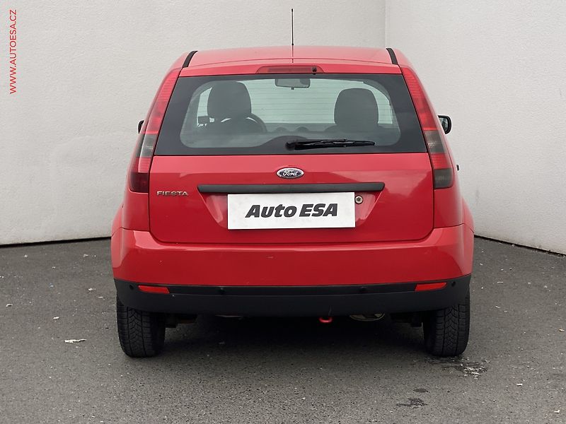 Ford Fiesta (2004) 1.3i, ČR, AC - fotka 5 z 15