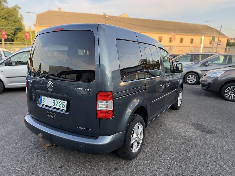 Volkswagen Caddy 1.9 TDI, LIFE, TAŽNÉ - fotka 3 z 17