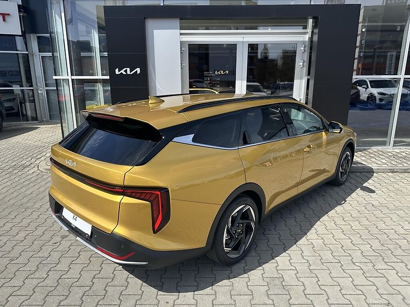 Kia K4 Sportswagon (2026) 1,6 T-GDi 7DCT 132 kW TOP - fotka 3 z 6