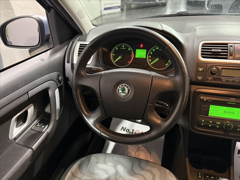 Škoda Roomster 1,9   TDI 77KW STYLE VÝHŘEV - fotka 18 z 26