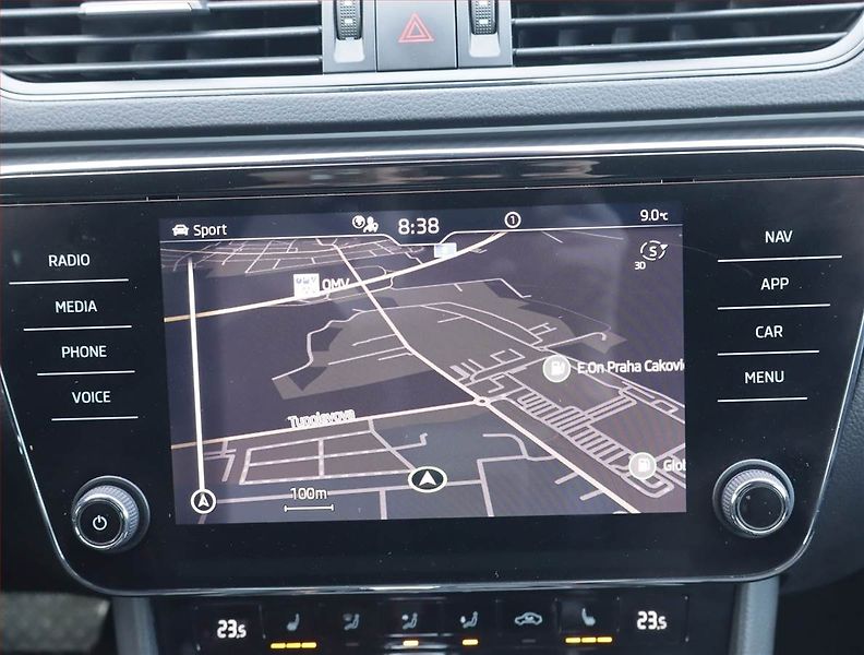 Škoda Superb (2021) Sportline 2.0 TDI - fotka 22 z 29