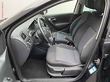 Volkswagen Polo (2011) 1.2 HTP, Style, +kola - náhled 9