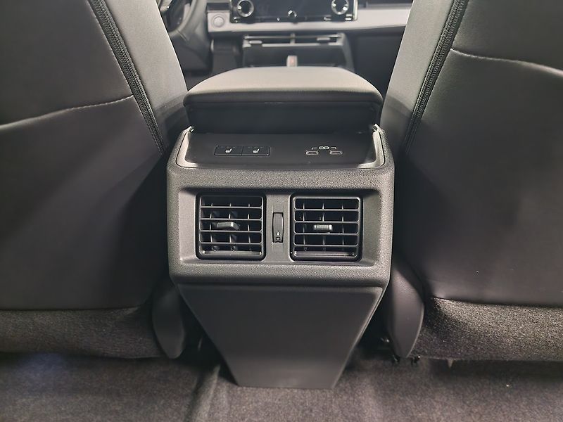 Subaru E-Outback (2026) Limited+ 2026 | 10 let záruka - fotka 34 z 68