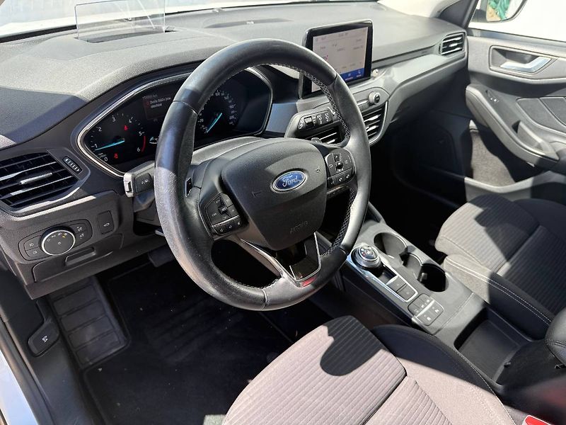 Ford Focus (2019) 2.0 EcoBlue 110 kW Titanium Po - fotka 8 z 22