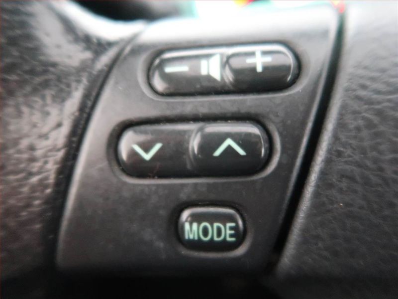 Toyota Corolla Verso (2008) 2.2 D-4D, 7 míst, nová STK - fotka 13 z 15