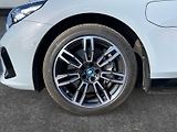 BMW Řada 5 (2024) 550e xDrive 360kW V6 M SPORT - náhled 13