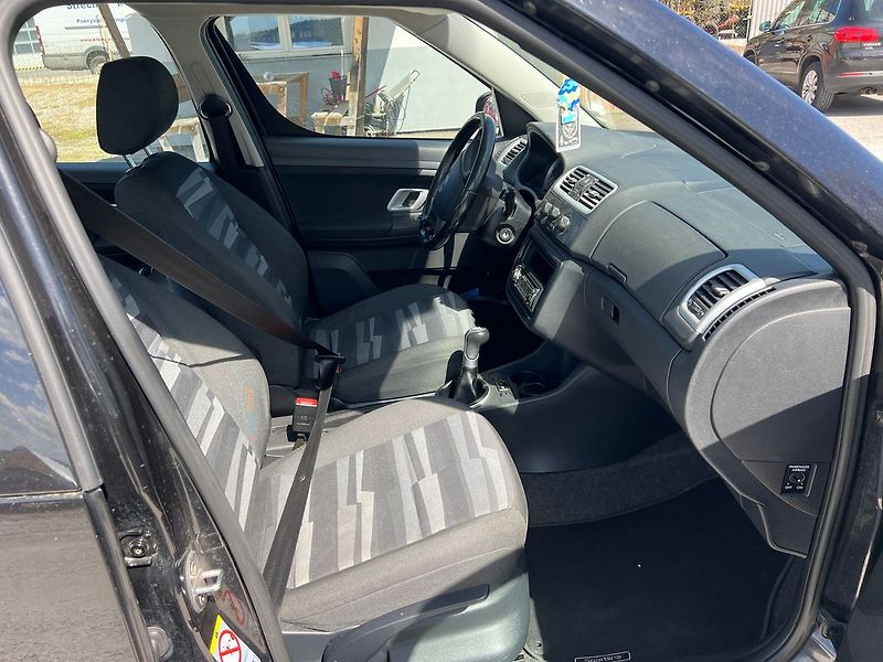 Škoda Roomster 1.6 i - fotka 6 z 15