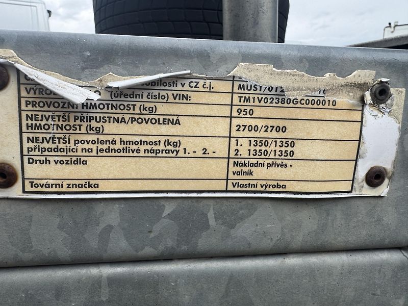 Ostatní Sklopka,2.700 kg,8t hydraulika - fotka 23 z 24