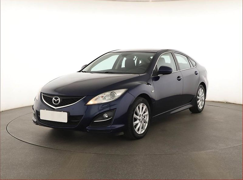 Mazda 6 (2010) 2.0, Serv.kniha, Xenony - fotka 2 z 15