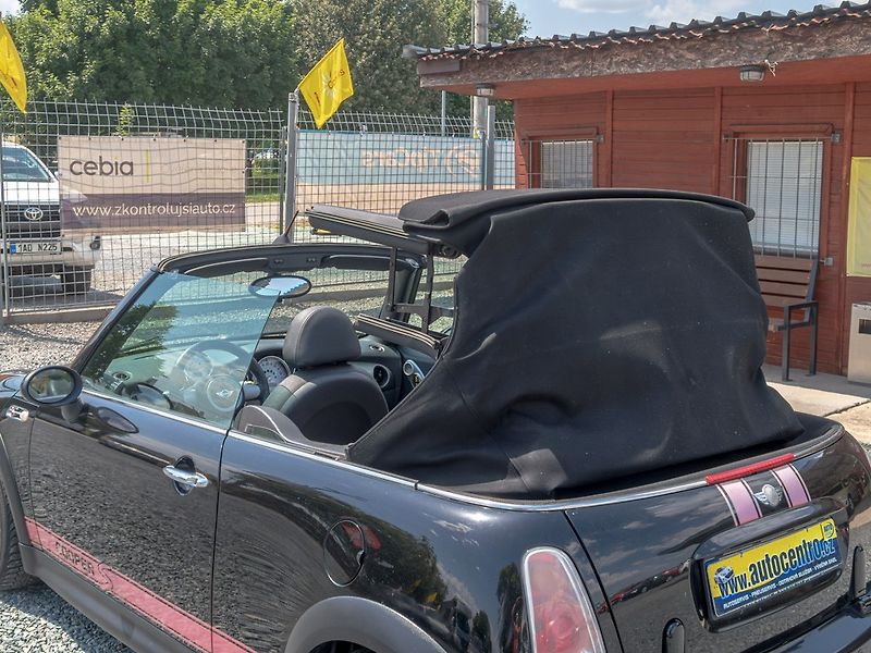 Mini Cooper S (2005) 1.6T 125KW – HARMAN KARDON - fotka 29 z 37