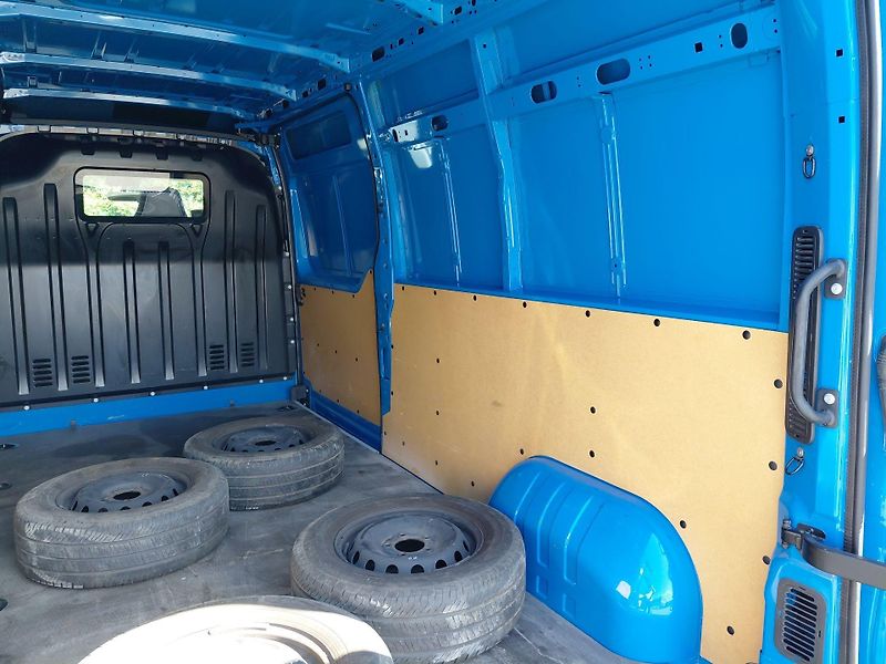 Renault Master (2020) 2,3 dCi 132 kW Cool L3H2 - fotka 23 z 24