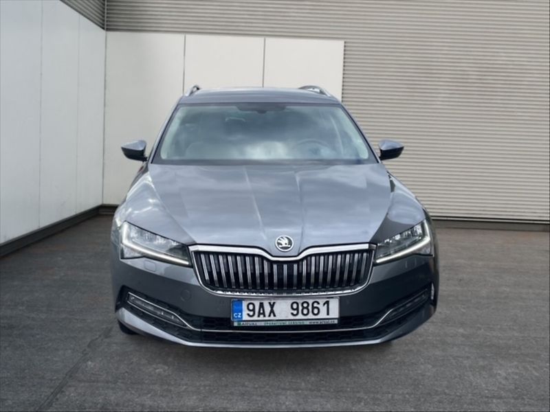 Škoda Superb 2,0 TDI 147 4x4 Style DSG - fotka 2 z 11