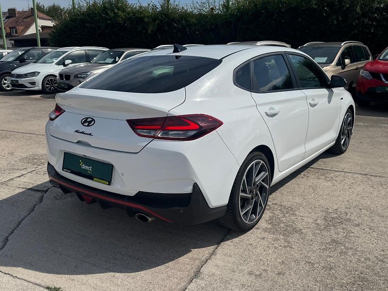 Hyundai i30 - fotka 2 z 13
