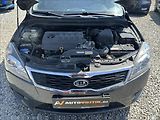 Kia Ceed 1,6 CRDi 85kW Exclusive - náhled 28