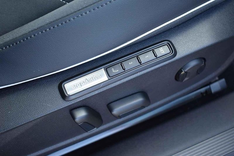 Volkswagen ID.4 GTX umí dobře manévrovat i v těsnějších prostorách