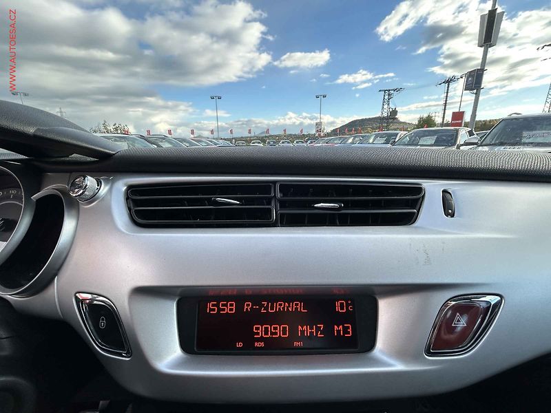 Citroën C3 (2011) 1.4i, ČR - fotka 14 z 14