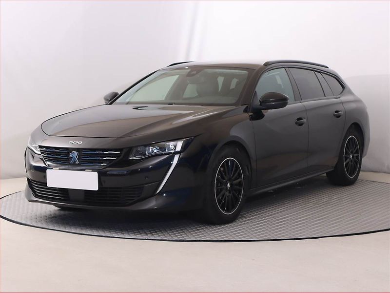Peugeot 508 (2021) 1.5 BlueHDi, Automat, Kůže - fotka 2 z 23