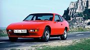 Porsche 924. Není nejrychlejší, není nejhezčí, ale zato je vůbec nejlevnější. Dostupná cena je důsledkem nejen úspěšných prodejů mezi léty 1976 a 1988, kdy si 924 pořídilo na 150 tisíc lidí.