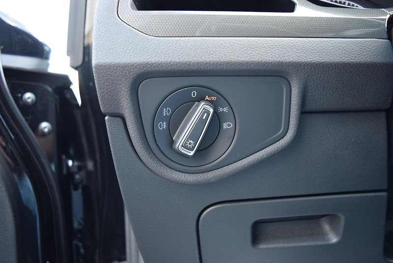 Volkswagen Touran (2018) 1.5TSI 110kw ED. JOIN LED NAVI - fotka 32 z 44