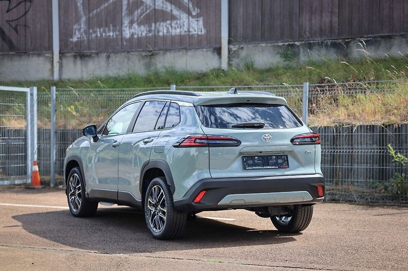 Toyota Corolla Cross 1.8.Hybrid Style skladový vůz - fotka 6 z 29