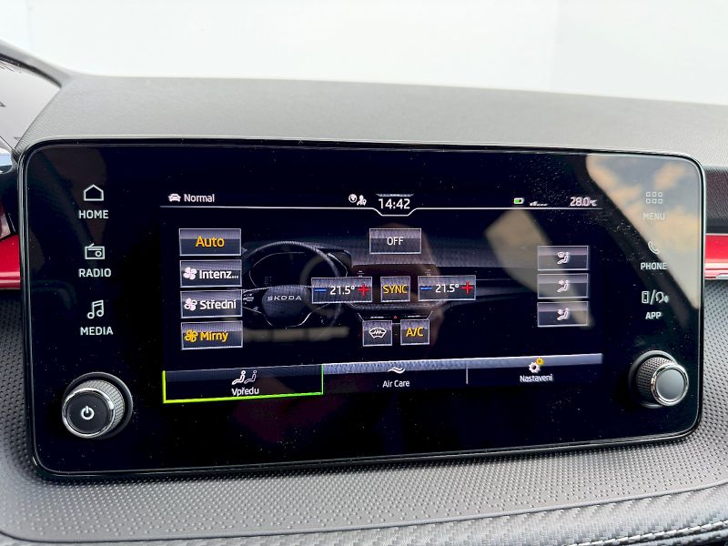 Škoda Fabia (2025) 1.0 TSI 85kW DSG Monte Carlo - fotka 20 z 35