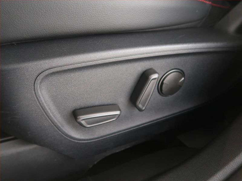 Ford Kuga (2021) ST-Line 1.5 EcoBoost - fotka 23 z 24