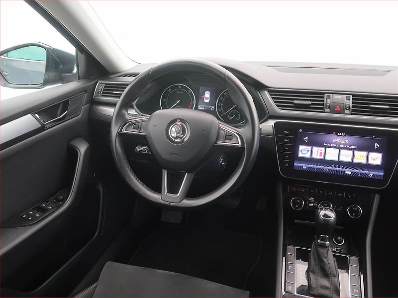 Škoda Superb (2018) Style 2.0 TDI, Automat - fotka 7 z 23