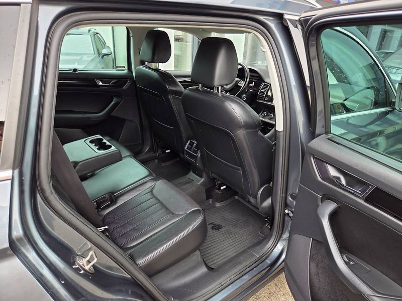 Škoda Kodiaq (2020) 2.0 TDI DSG 4M Laurin&Klement - fotka 40 z 46