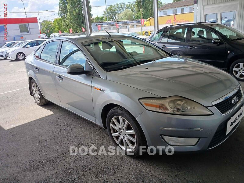 Ford Mondeo (2007) 1.8TDCi, ČR, AC, park.asist - fotka 1 z 3