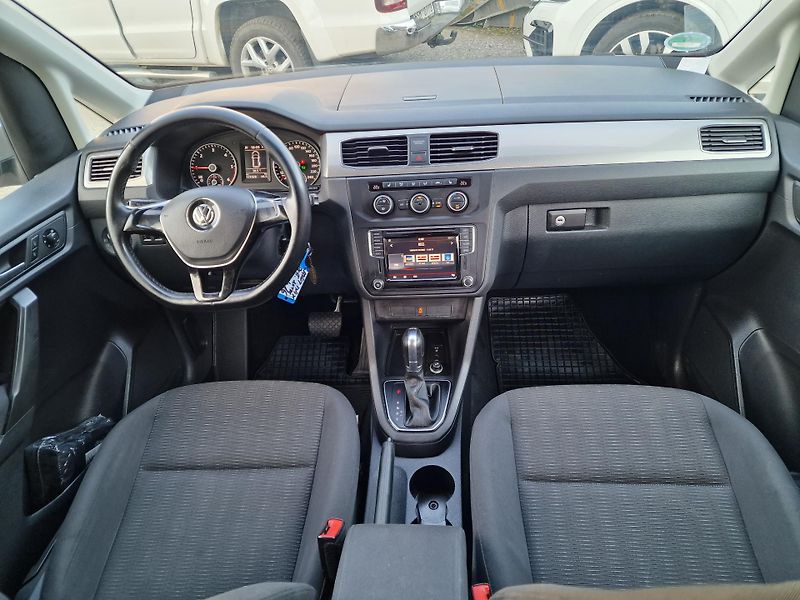Volkswagen Caddy MAXI 2,0TDI 7MÍST NAVIGACE  - fotka 13 z 21