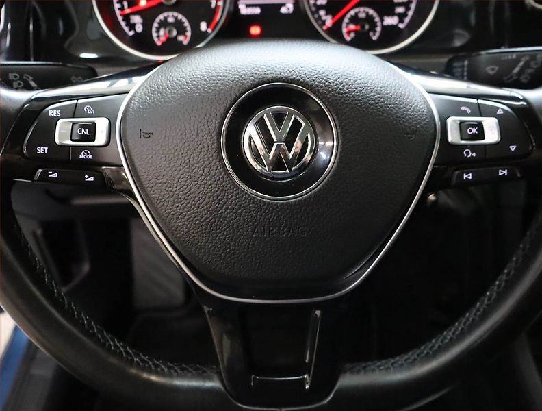 Volkswagen Golf (2013) 1.4 TSI, Serv.kniha, Xenony - fotka 21 z 22