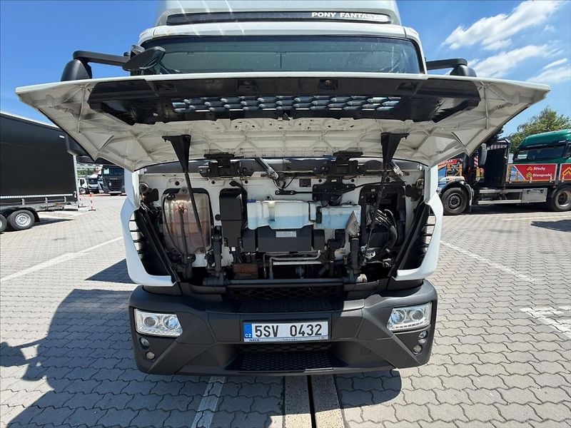 Iveco Eurocargo 6,7 ML120E22P 18EUP s  čelem - fotka 8 z 30