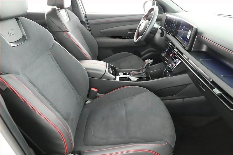 Hyundai Tucson (2025) 1.6 T-GDI - fotka 7 z 20