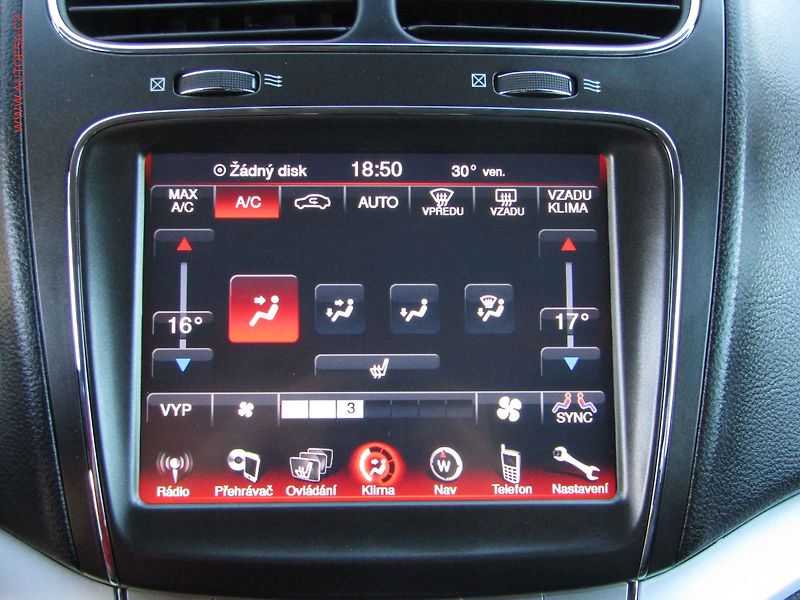 Fiat Freemont (2015) 2.0 JTD 4x4, 7míst, AT, TZ - fotka 19 z 22