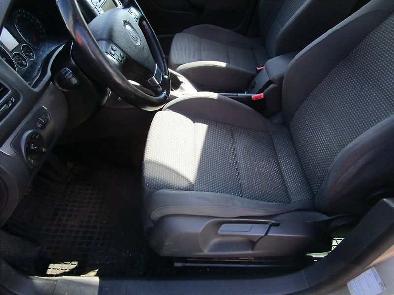 Volkswagen Golf Variant 1.4TSi Sport, aut. Kli - fotka 11 z 42
