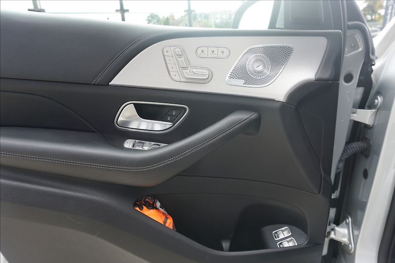 Mercedes-Benz GLE 2,9 350d 4M 1. maj - fotka 12 z 17