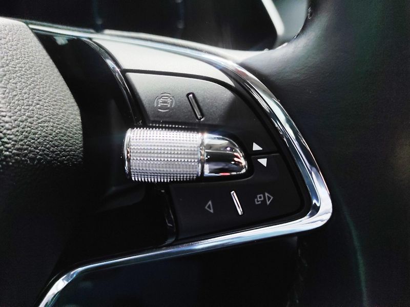 Škoda Octavia 2,0TDi 85kW, Ambition Plus, ČR - fotka 24 z 48