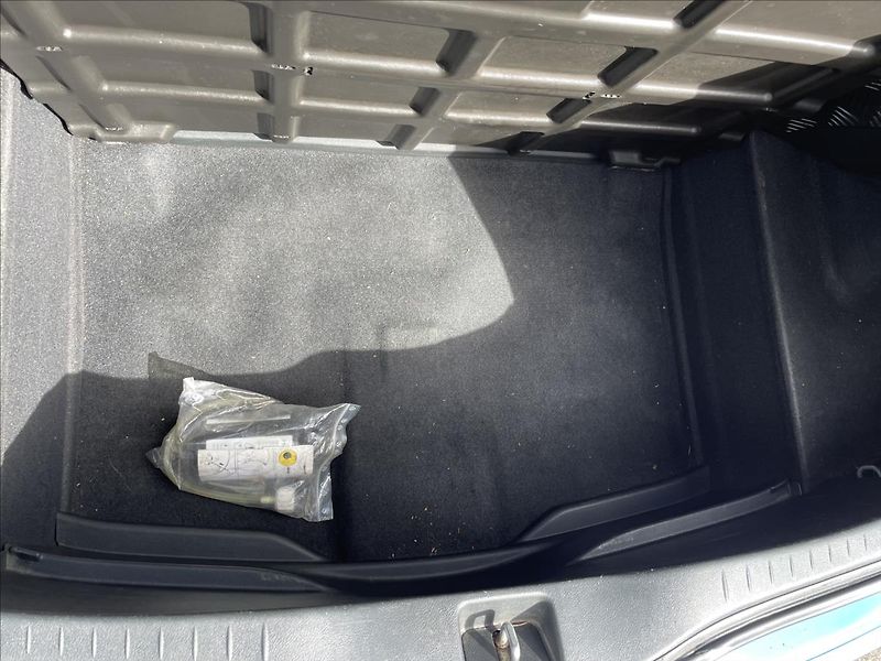 Honda Civic 2,2 CTDi*103kW*+ Al kola 17 l - fotka 27 z 35