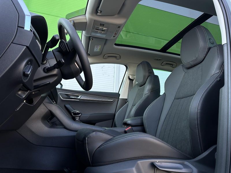 Škoda Karoq 1.5TSi DSG 150PS Matrix-LED V. - fotka 14 z 49