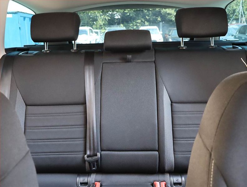 Škoda Octavia (2018) 1.0 TSI, Navi, Tempomat - fotka 10 z 23