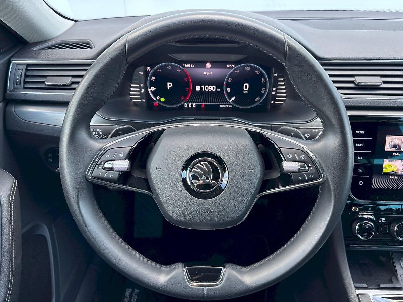 Škoda Superb (2023) 2.0 TDI 110kW DSG Style Extra, - fotka 8 z 35