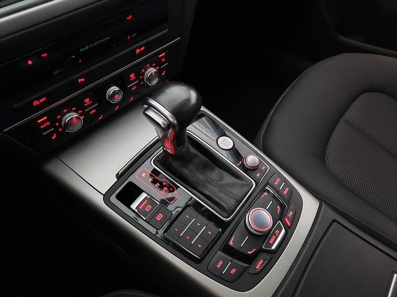 Audi A6 (2012) 3.0 TDI quattro (180kW/245k) S - fotka 13 z 23
