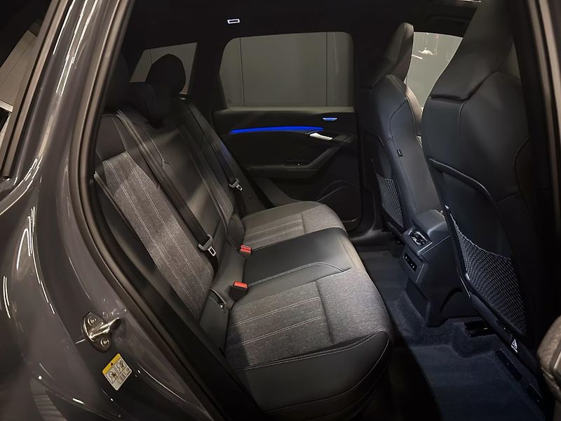 Audi Q6 e-tron perf. S-Line B&O Vzduch Pano - fotka 13 z 28