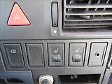 Volkswagen Caravelle 2,5 TDI 75kW - náhled 17